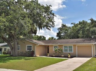 3505 Woodmont Dr, Sarasota, FL 34232