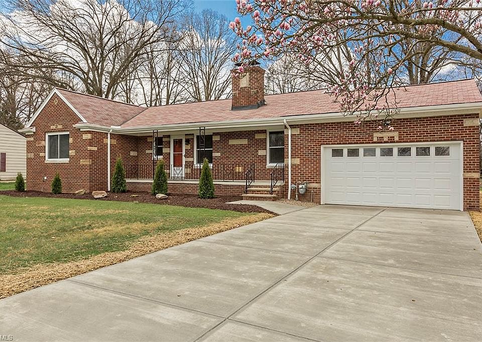 1st image of 6674 Oakwood Dr