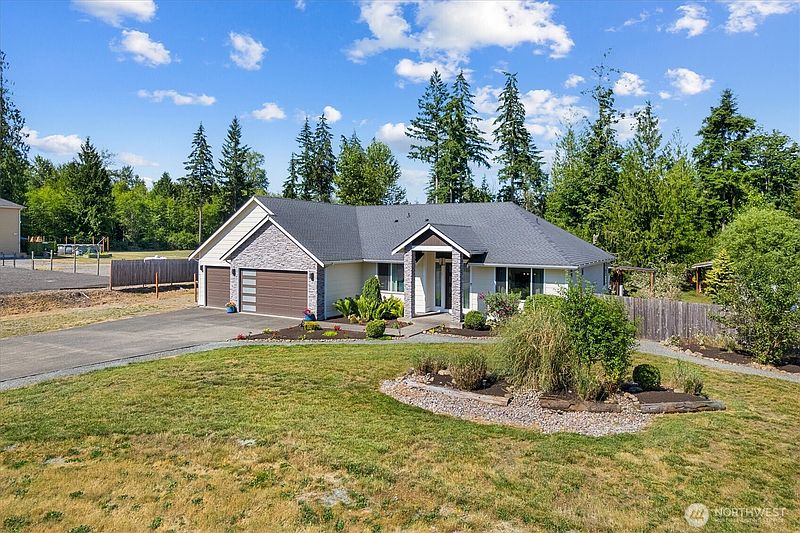3rd image of 31106 37th Avenue E