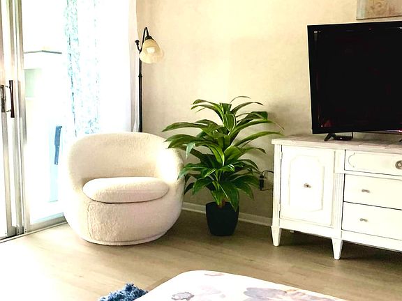 3rd image of 2929 SE Ocean Blvd #117