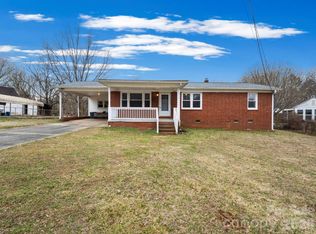 309 Green St, Lincolnton, NC 28092