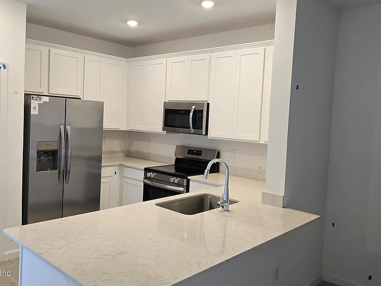 6821 Gable Grove Ave — Photo 6