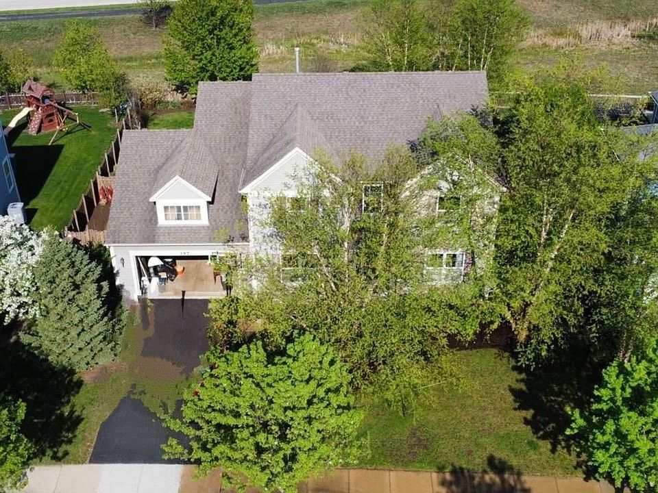 2nd image of 397 Fountain Ave