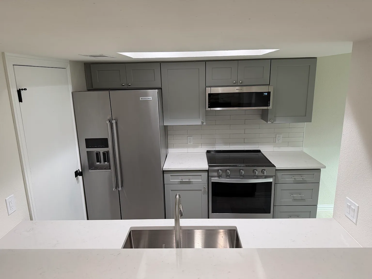 2 bed, 1.5 bath, $1,975 — Photo 1