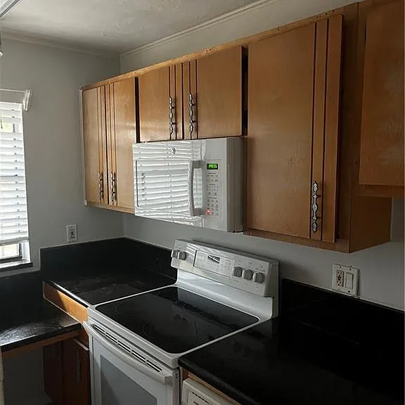 5379 Treetops Dr #M-203 — Photo 1
