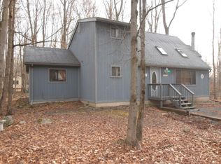277 Paxinos Dr, Pocono Lake, PA 18347