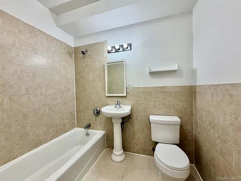 10422 39th Ave #1-A — Photo 11
