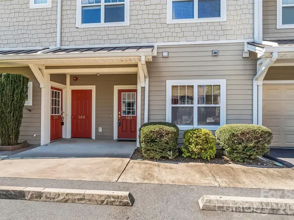 123 Foxden Dr Unit 103, Fletcher, NC 28732