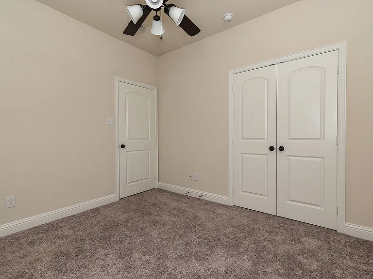6819 Jade Dr — Photo 25