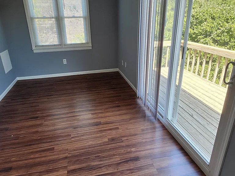 3903 Emerald Dr — Photo 5