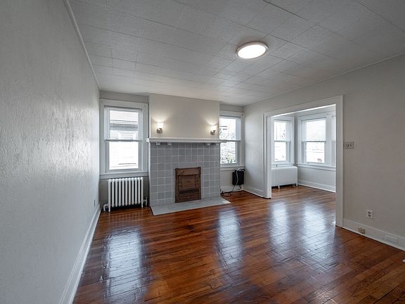5th image of 458 S Trenton Ave APT 4