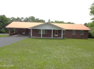 1789 Sparta Hwy, Crossville, TN 38572
