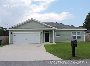 2204 Wind Trace Rd N, Navarre, FL 32566