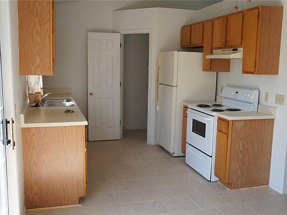 5th image of 1477 Justin Ct