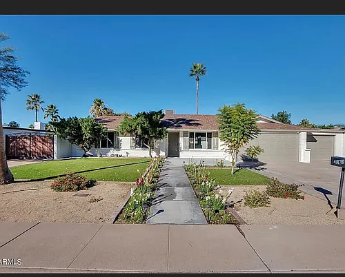 4044 E Yucca St Photo 1