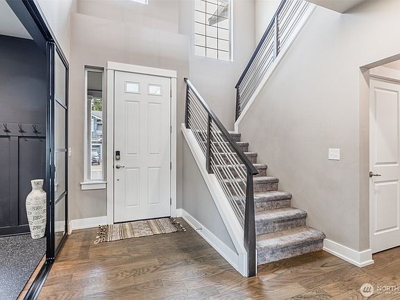 3rd image of 13114 184th Avenue E