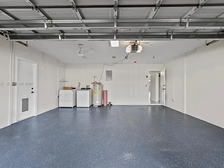 5300 Adams St — Photo 12