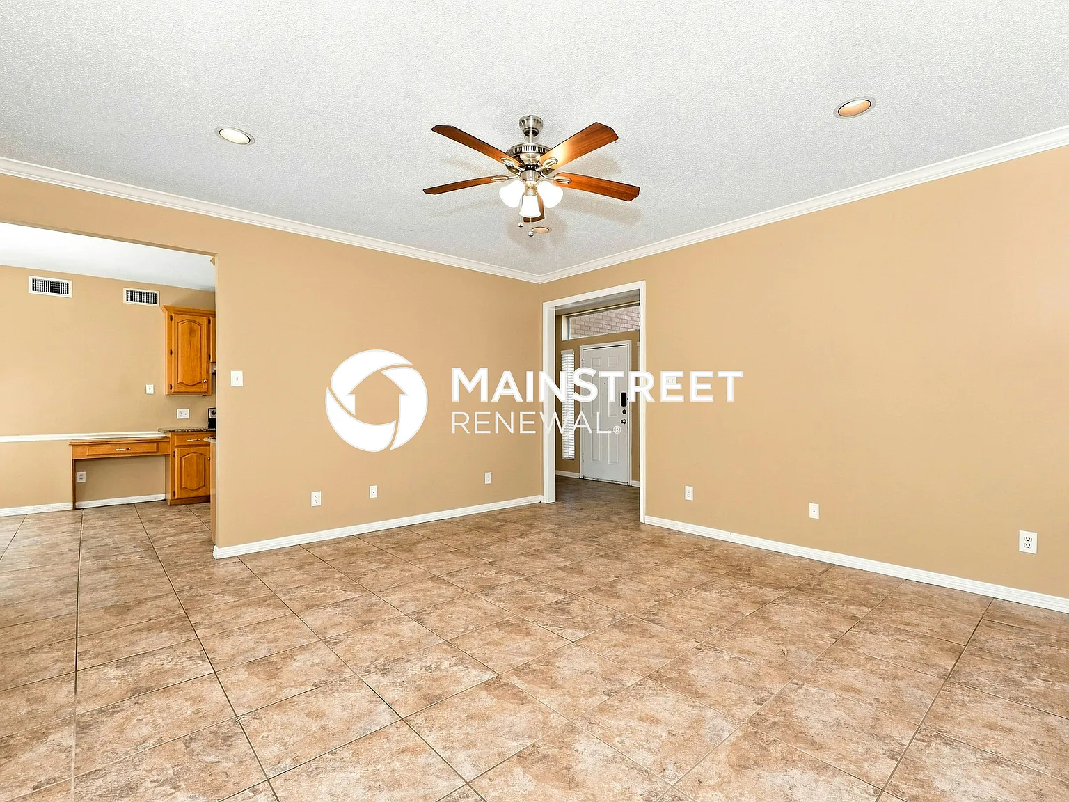 1107 Heather Circle — Photo 4