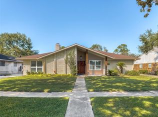 6114 Paisley St, Houston, TX 77096