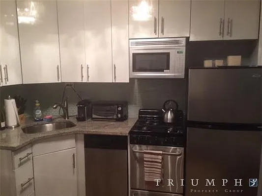 Rented by Triumph Property Group | media 7