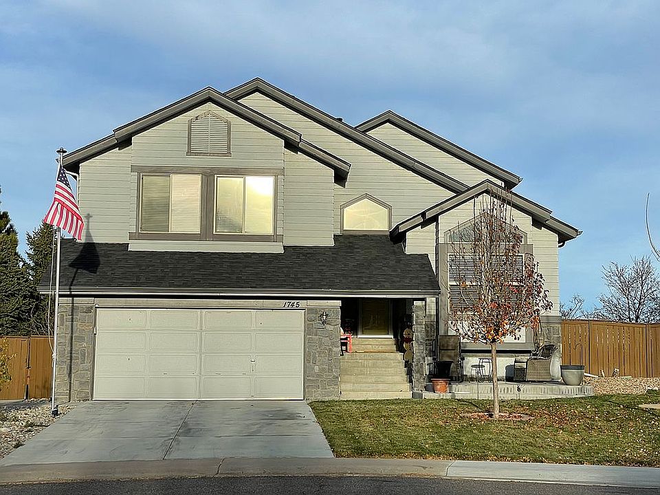 1st image of 1745 Hermosa Dr