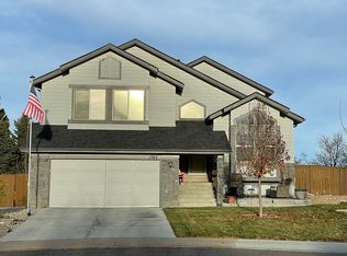 1745 Hermosa Dr, Highlands Ranch, CO 80126