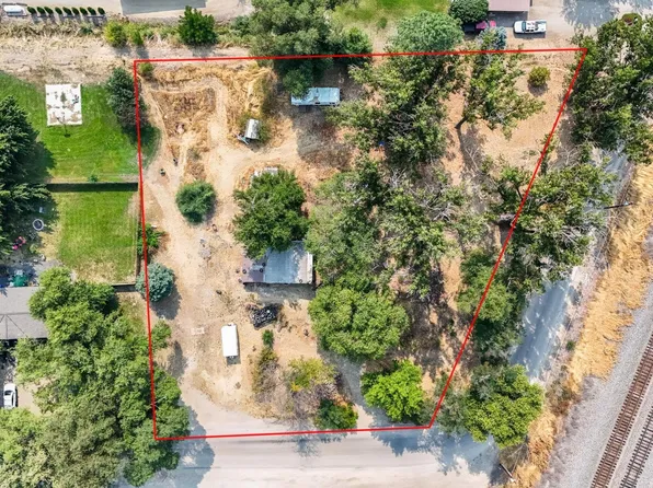 10496 Railroad Ln, Payette, ID 83661