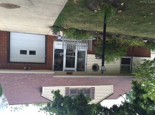 14591 Cedar Rd, Beachwood, OH 44122