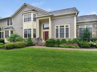 40 Sterling Dr, Chatham, NJ 07928