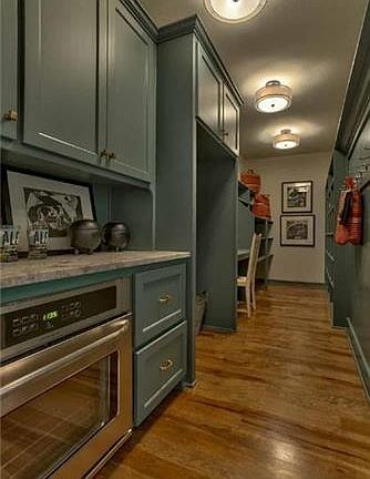 5th image of 17105 Stearns St