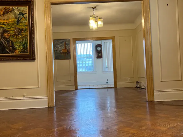 28-16 29th Street image 1 of 29