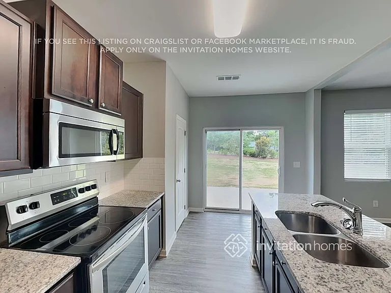 4937 Fawnwood Dr — Photo 7