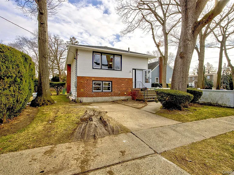 207 Catherine Ave — Photo 24