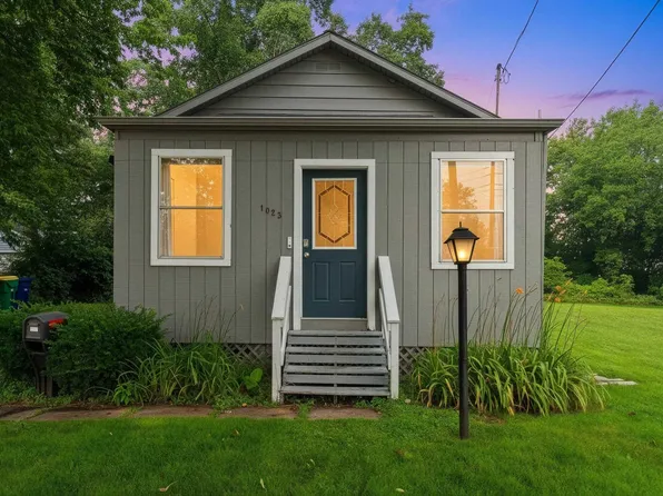 1023 N Chestnut Ave, Green Bay, WI 54303