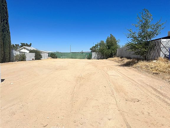 2nd image of 14005 Victoria Dr #129
