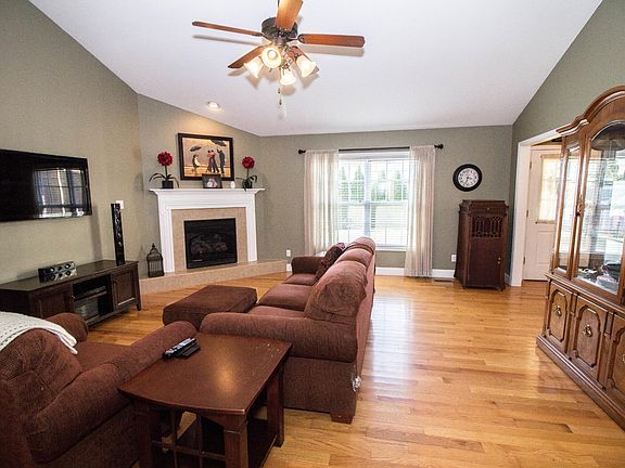 5th image of 209 Westmoreland Dr