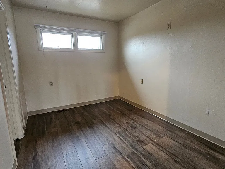 405 W Garden Ave — Photo 7