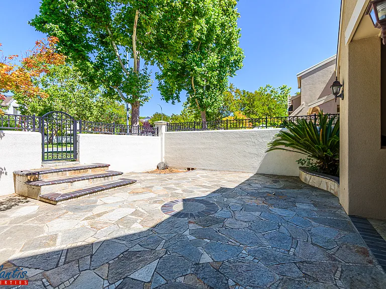 3931 Mosher Dr — Photo 2