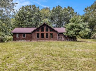 28211 H Dr N, Albion, MI 49224