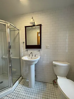 Rented by Charie Properties LLC | media 16