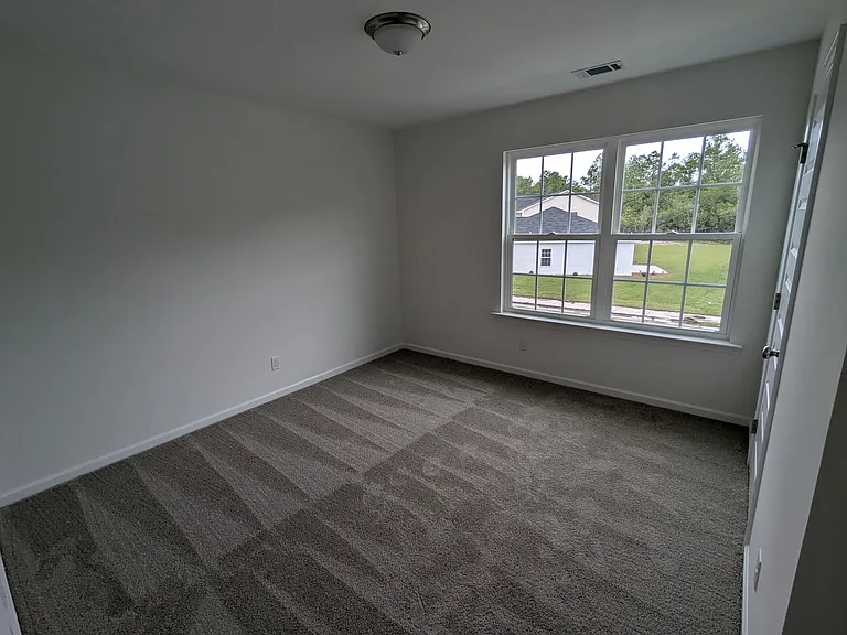 114 Alcove Ct — Photo 6