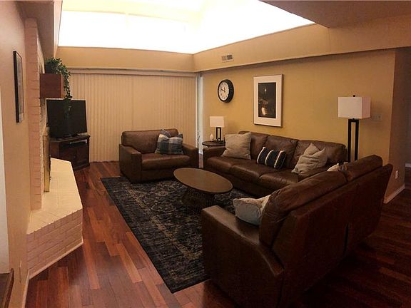 5th image of 3230 N Katherine Ave