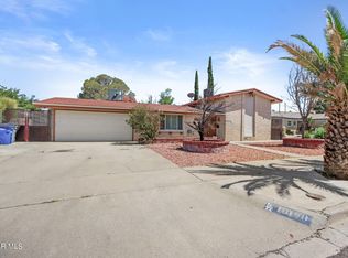 10190 Lakeview Dr, El Paso, TX 79924