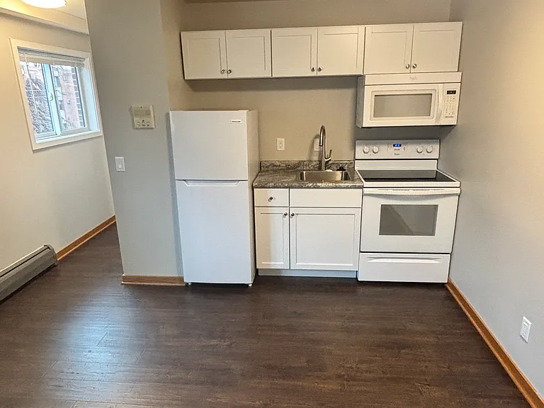 29 N Hancock St #101 — Photo 2