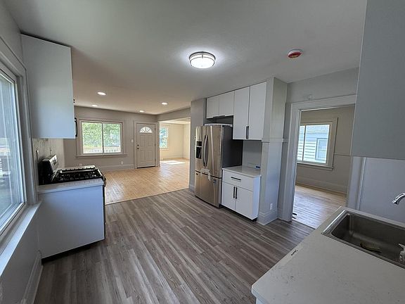 4th image of 436 S 74th STREET