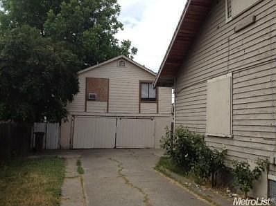 2nd image of 212 E Vine St