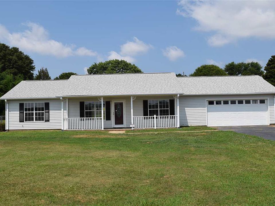 1st image of 127 Stoneledge Dr