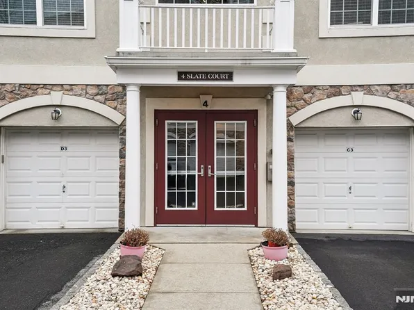 4 Slate Ct, Little Falls, NJ 07424