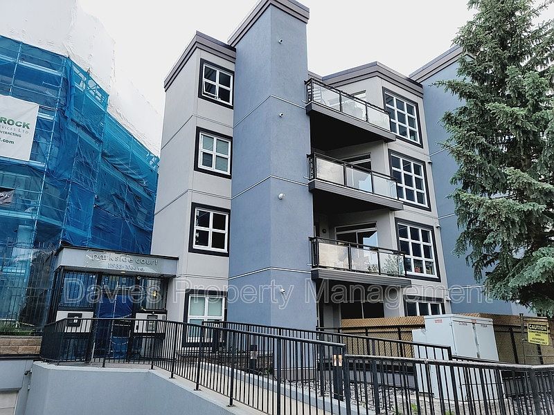1st image of 11933 106th Ave NW #110