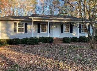 377 Greenbrush Rd, Asheboro, NC 27205